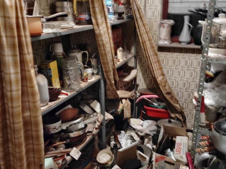 vervuilde woning opruimen